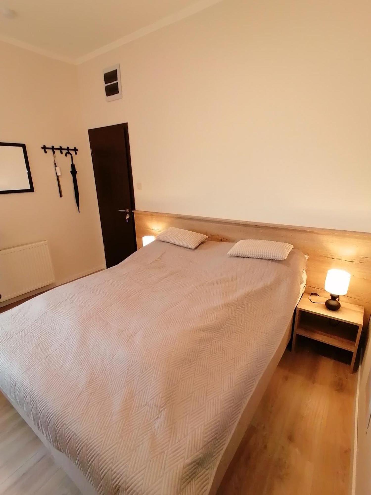 Mohacs Korona Apartman Екстер'єр фото