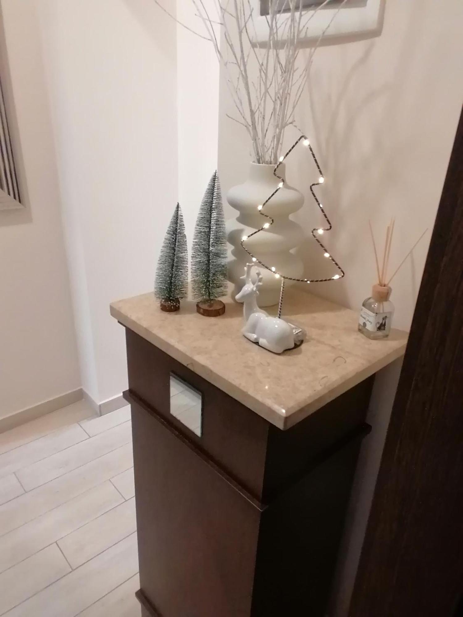 Mohacs Korona Apartman Екстер'єр фото